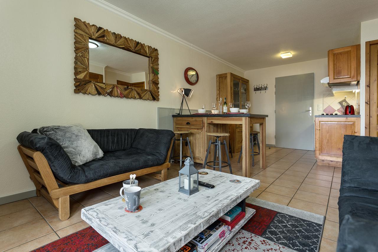 Apartment Aiglons - Central Chamonix Mountain Haven Dış mekan fotoğraf