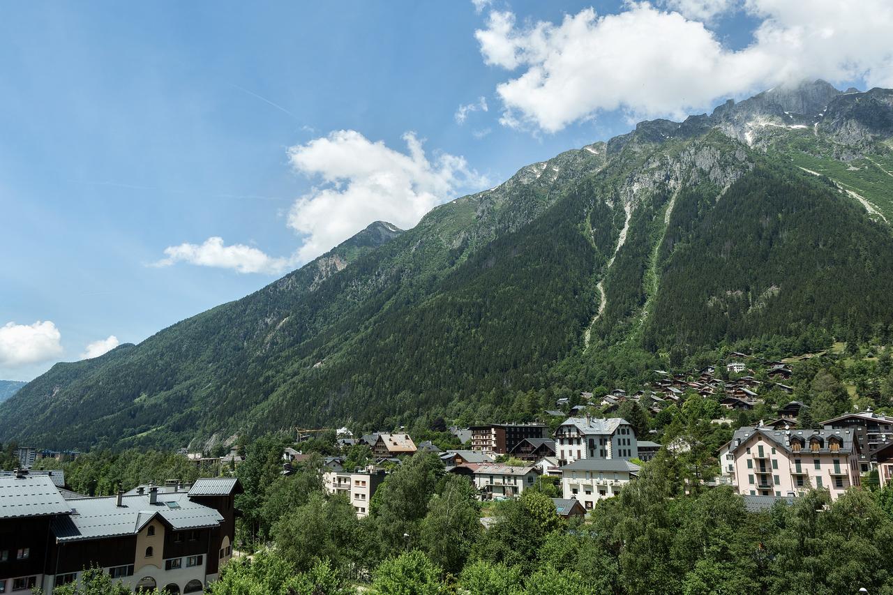 Apartment Aiglons - Central Chamonix Mountain Haven Dış mekan fotoğraf