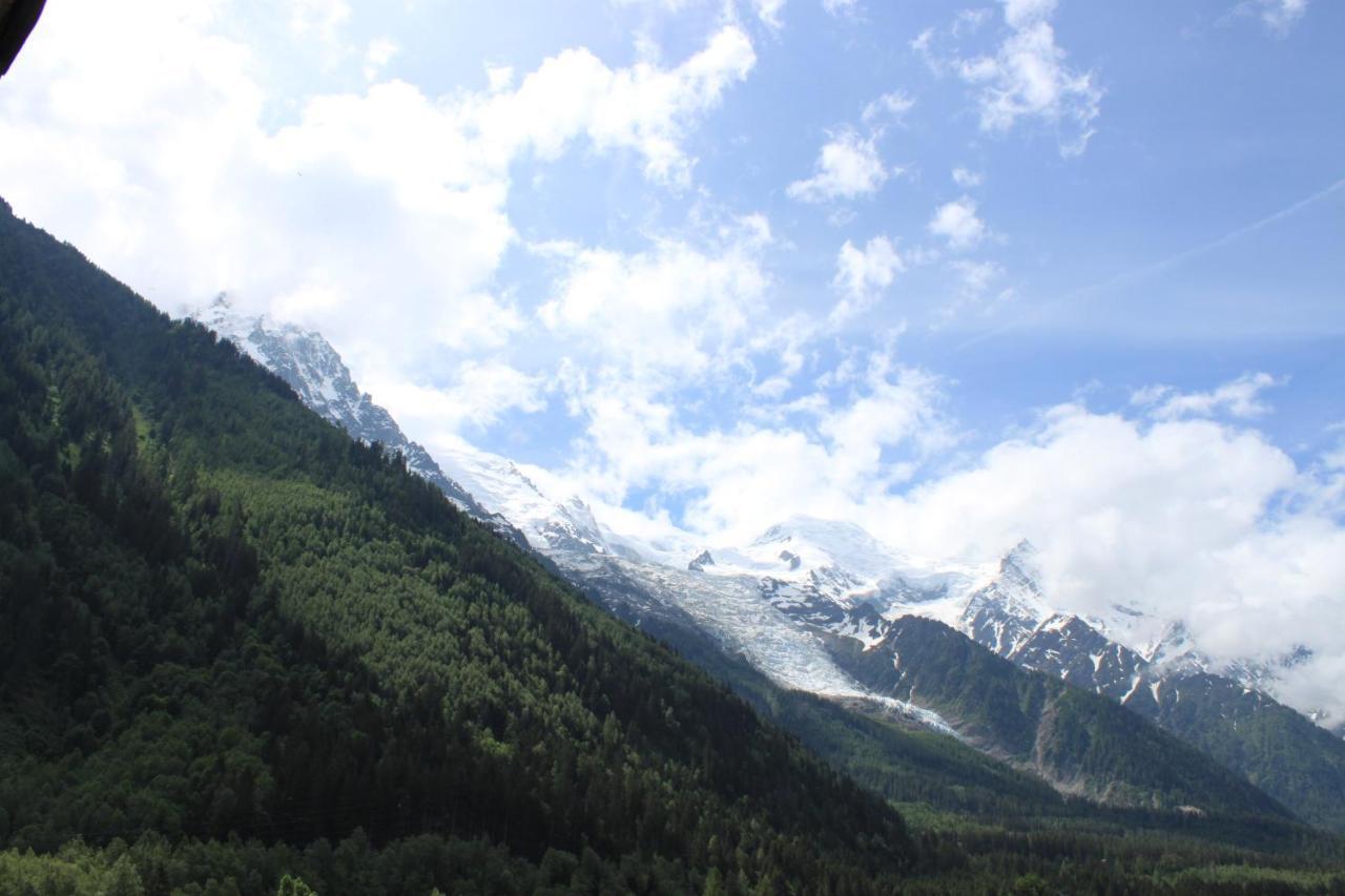 Apartment Aiglons - Central Chamonix Mountain Haven Dış mekan fotoğraf